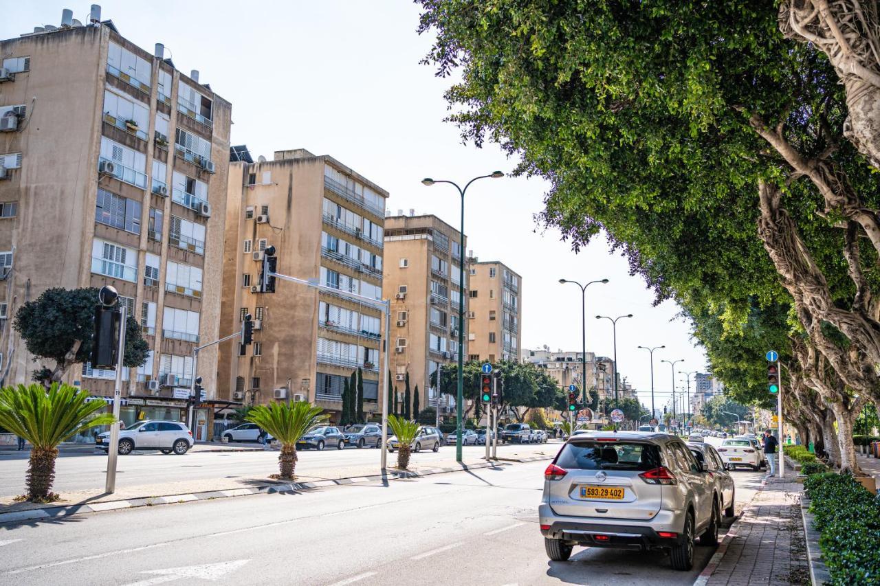 Windows On Netanya Luxury Penthouse Downtownアパートメント エクステリア 写真